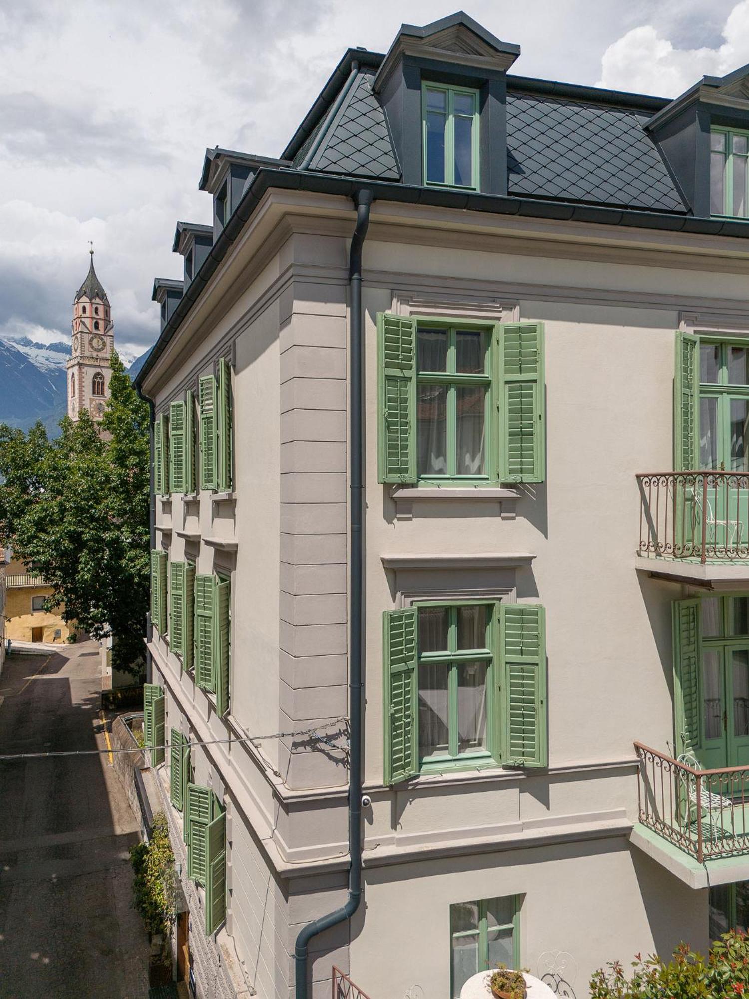 Steinach Townhouse Meran Exterior photo